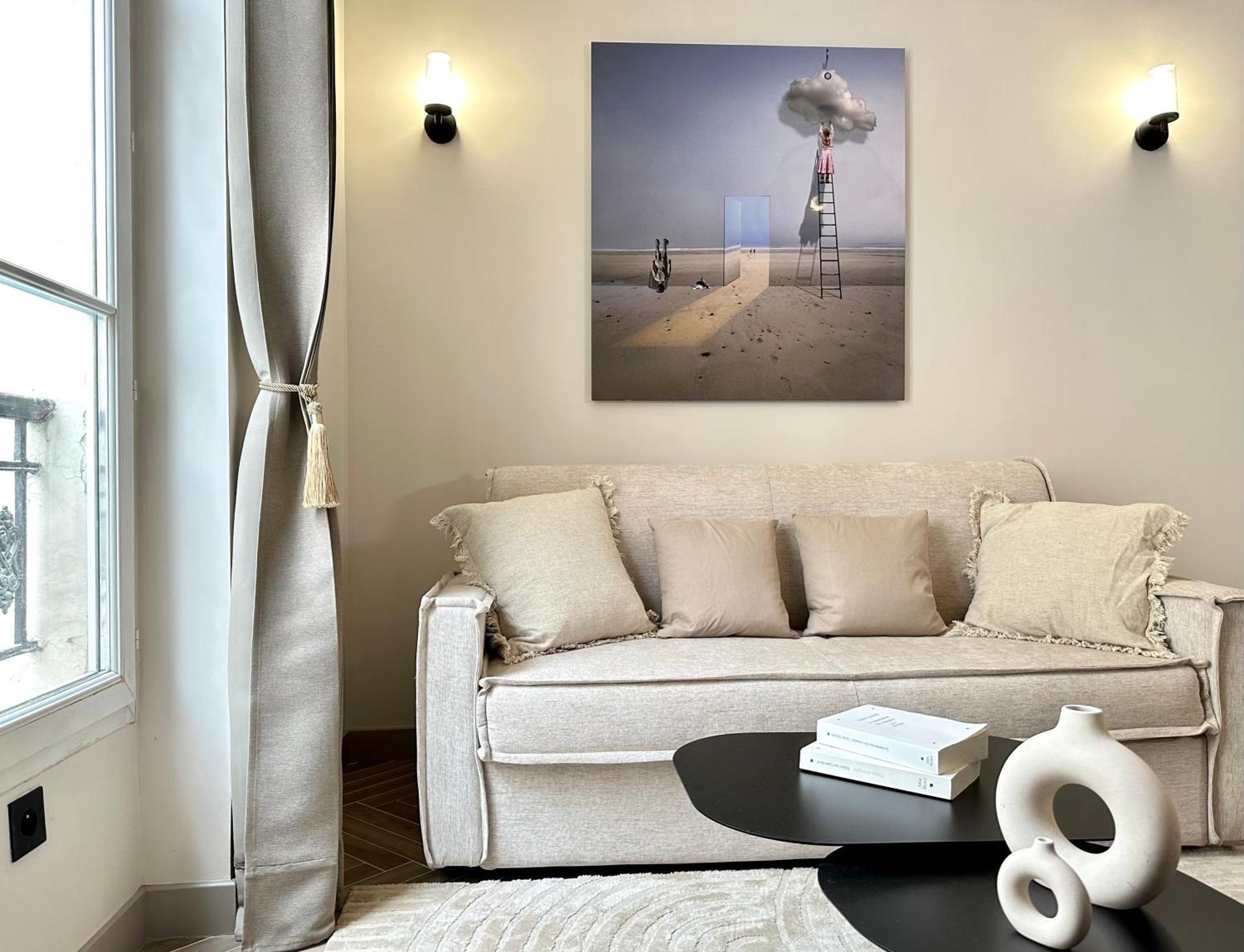Charming With Eiffel Tower View Appartement
